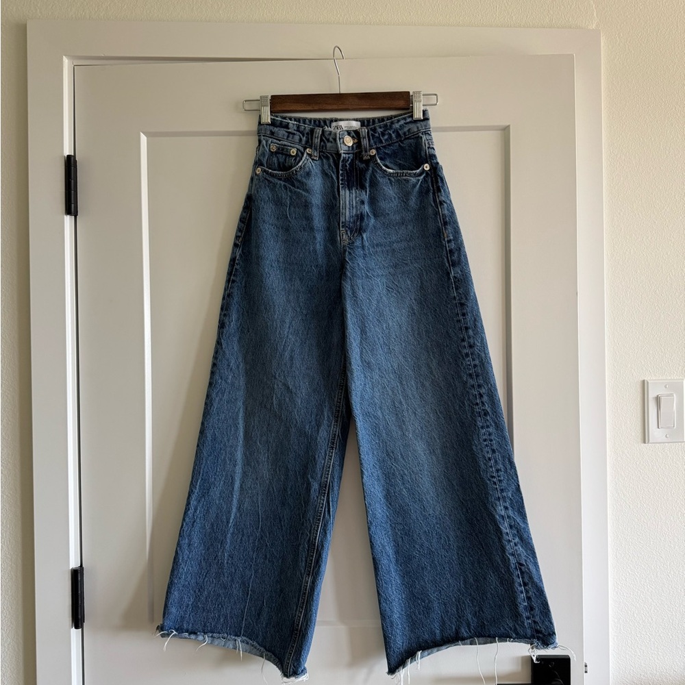 Zara Classic Blue Wide-Leg Women's Jeans